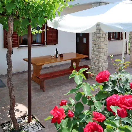Fortica - Lbn330 By Interhome Ferienhaus Nedeščina